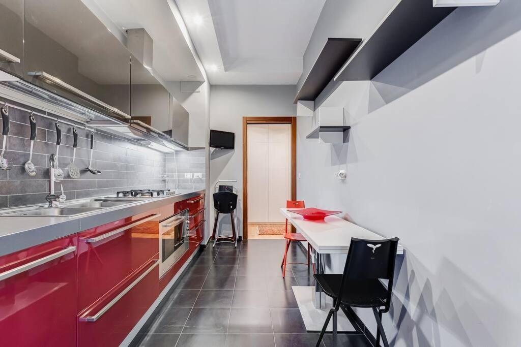 Exclusive Apartment In Eur Lake Rome Exterior photo