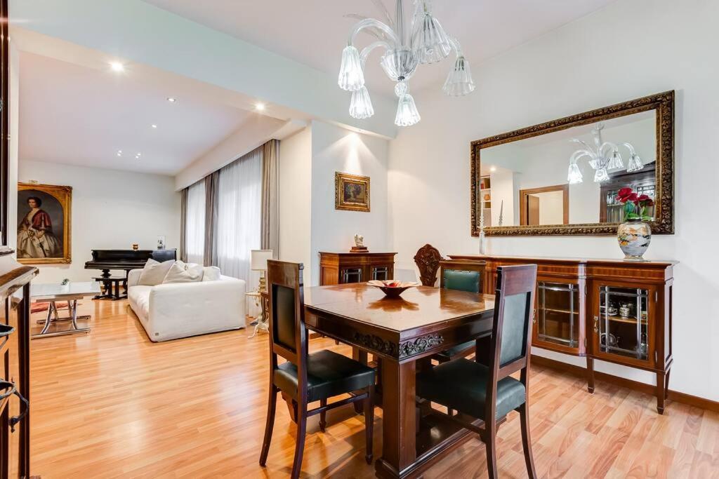 Exclusive Apartment In Eur Lake Rome Exterior photo