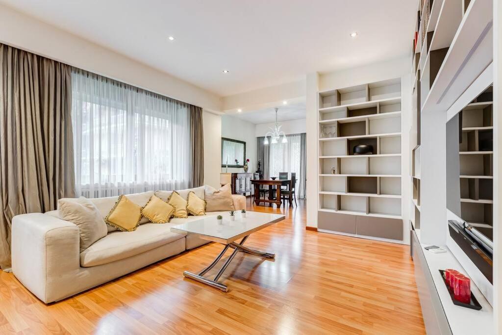 Exclusive Apartment In Eur Lake Rome Exterior photo